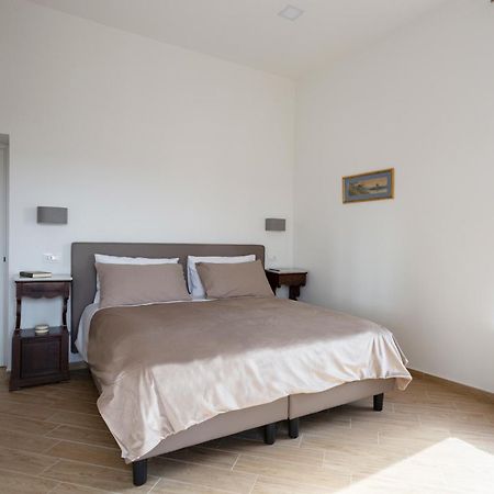Residenza 33 Otel Napoli Dış mekan fotoğraf