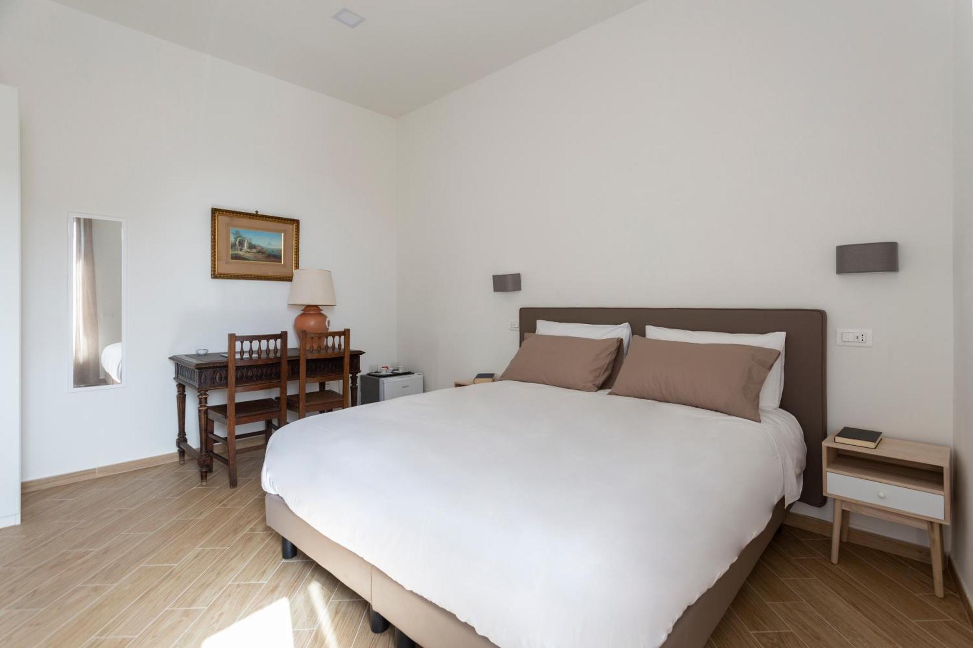Residenza 33 Otel Napoli Dış mekan fotoğraf