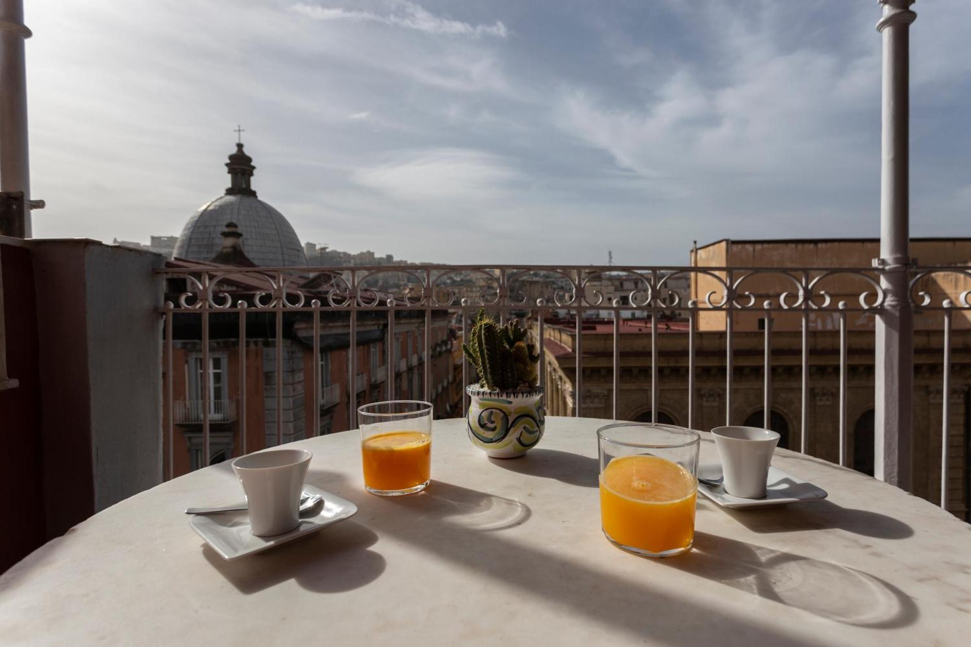 Residenza 33 Otel Napoli Dış mekan fotoğraf