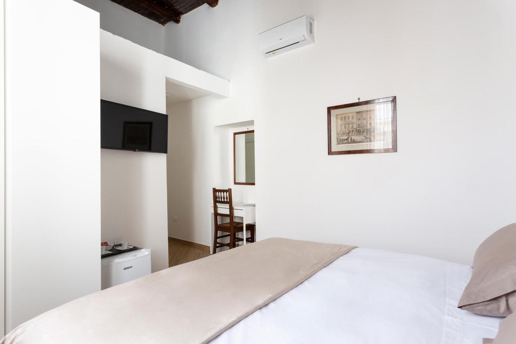 Residenza 33 Otel Napoli Dış mekan fotoğraf