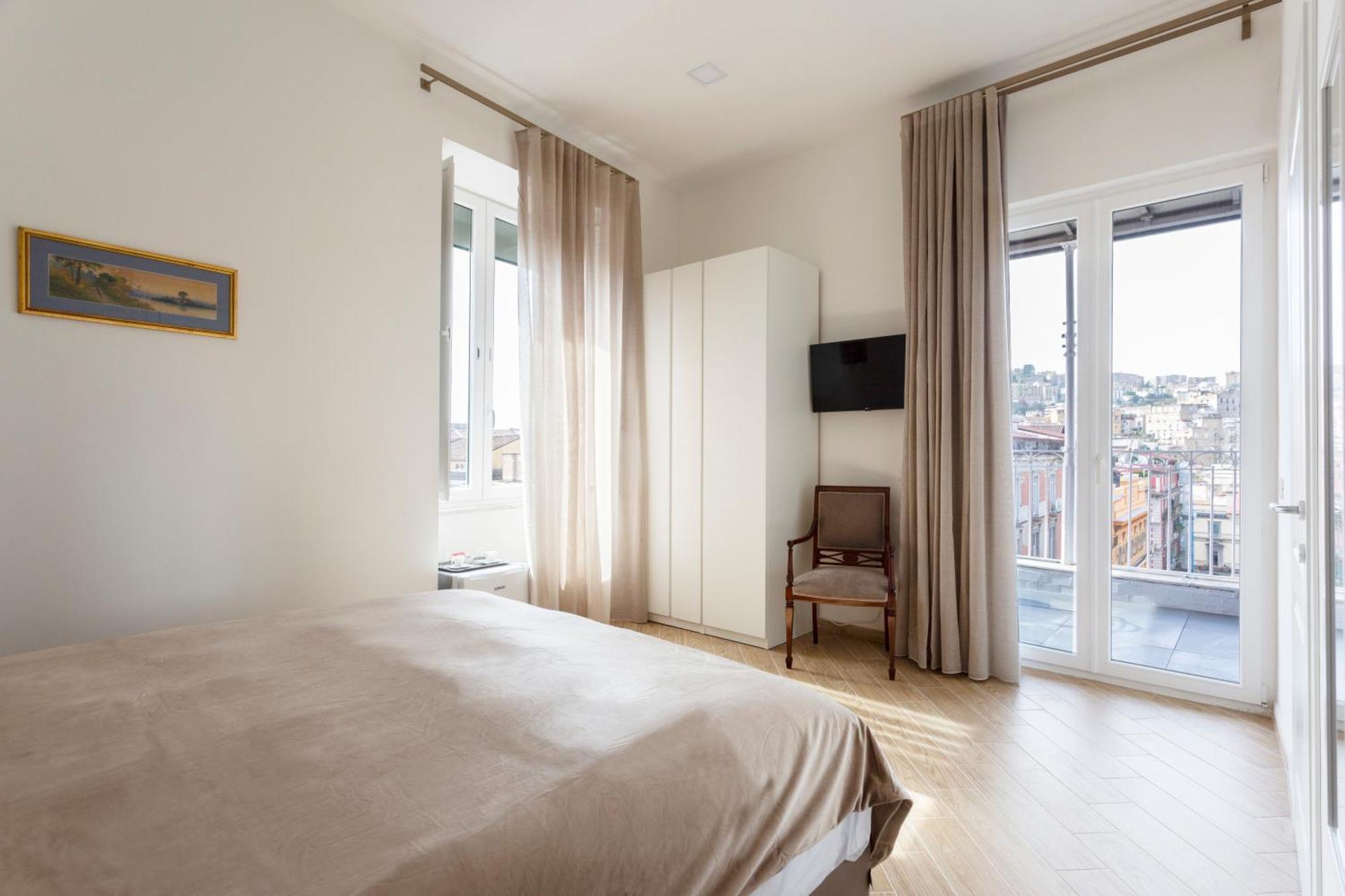 Residenza 33 Otel Napoli Dış mekan fotoğraf