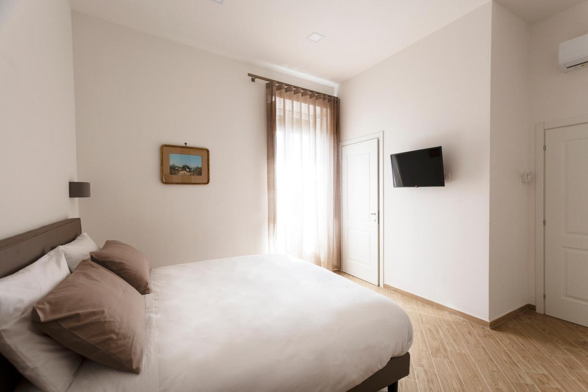 Residenza 33 Otel Napoli Dış mekan fotoğraf